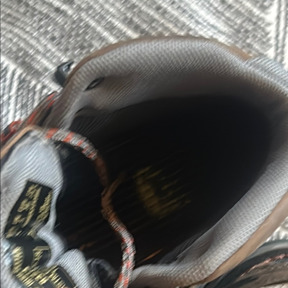 Women’s Brown Hiking Boots - Picture 10 of 15